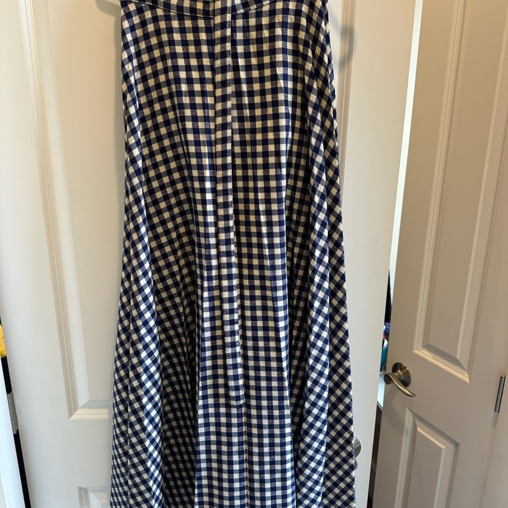 Navy and white pleated skirt with belt